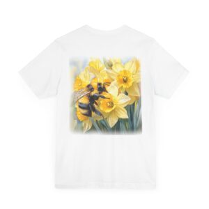 watercolor_bumble_bee_feeding_on_daffodils